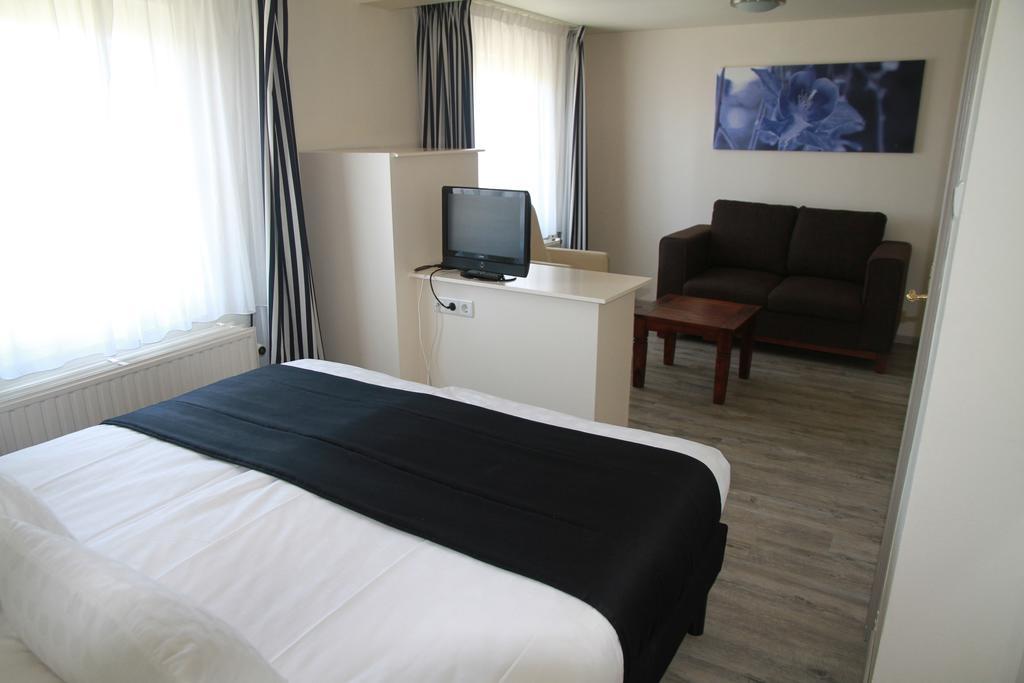 Hotel Gerardushoeve Heijenrath Habitación foto