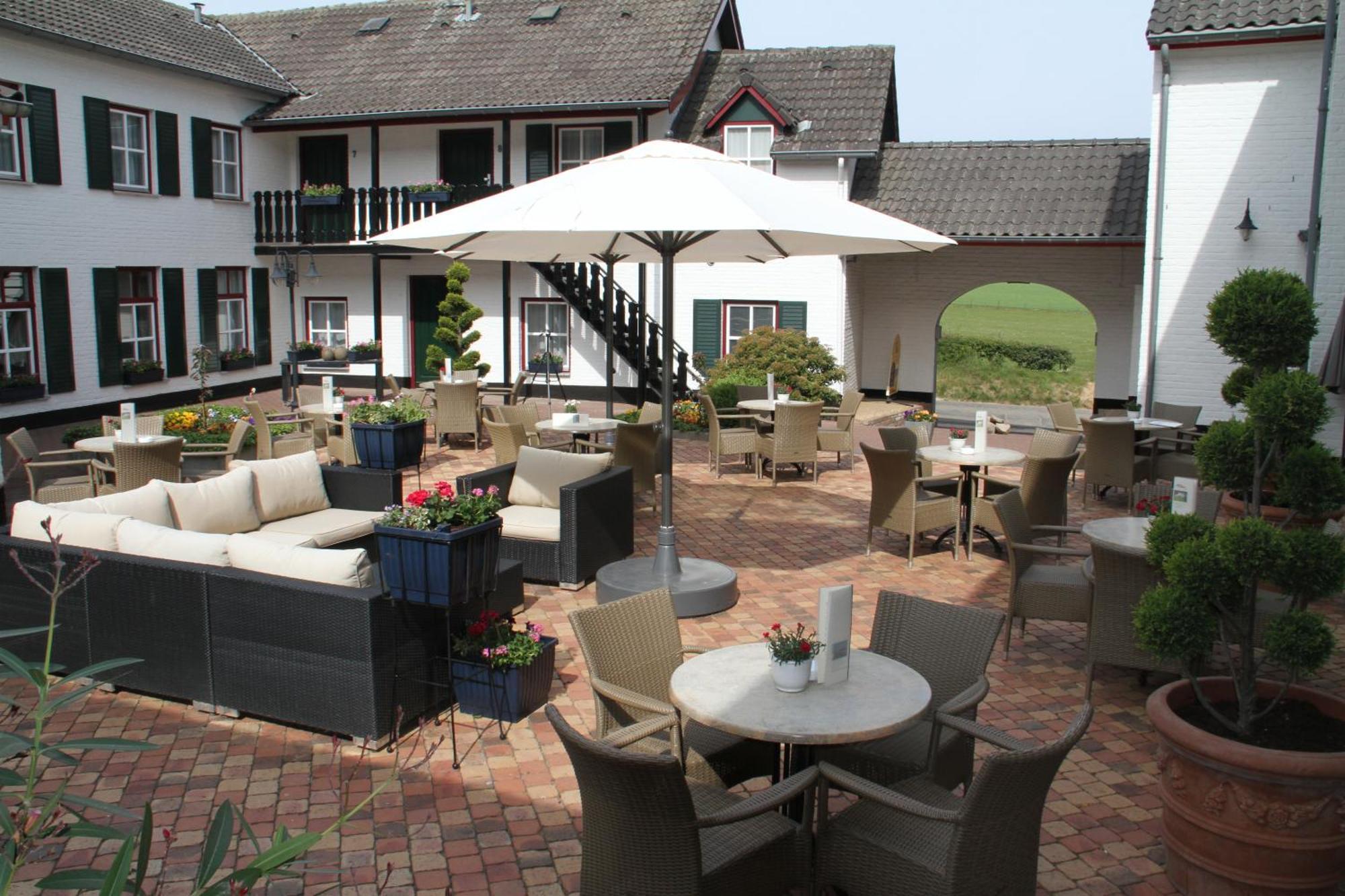 Hotel Gerardushoeve Heijenrath Exterior foto